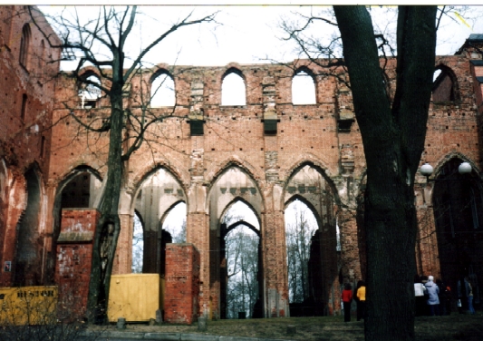 Память веков. Домский собор в Тарту (206 КВ)